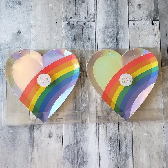 NWT - Meri Meri Rainbow Heart Paper Plates (16) - Picture 1 of 2